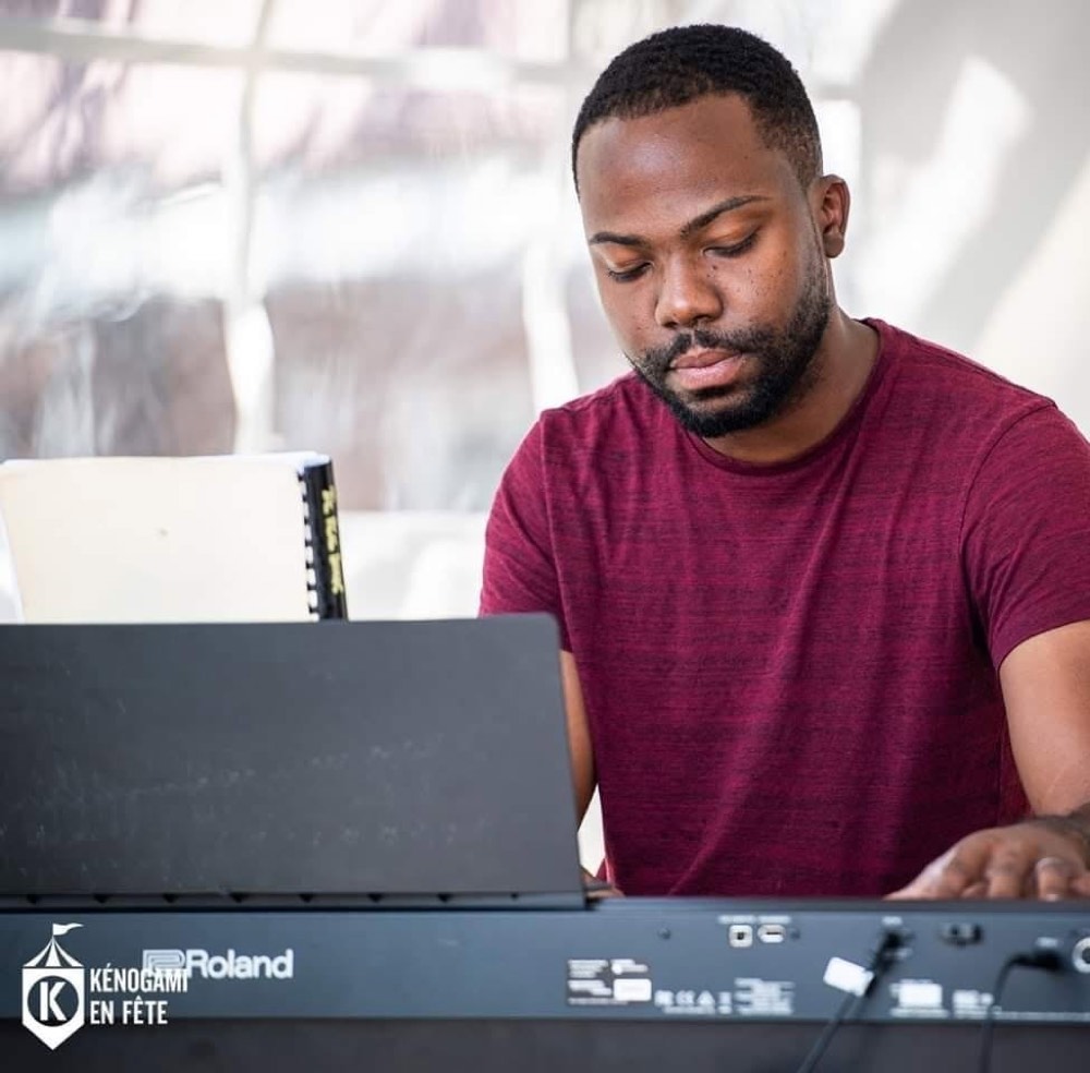 Jordan Rolle au clavier